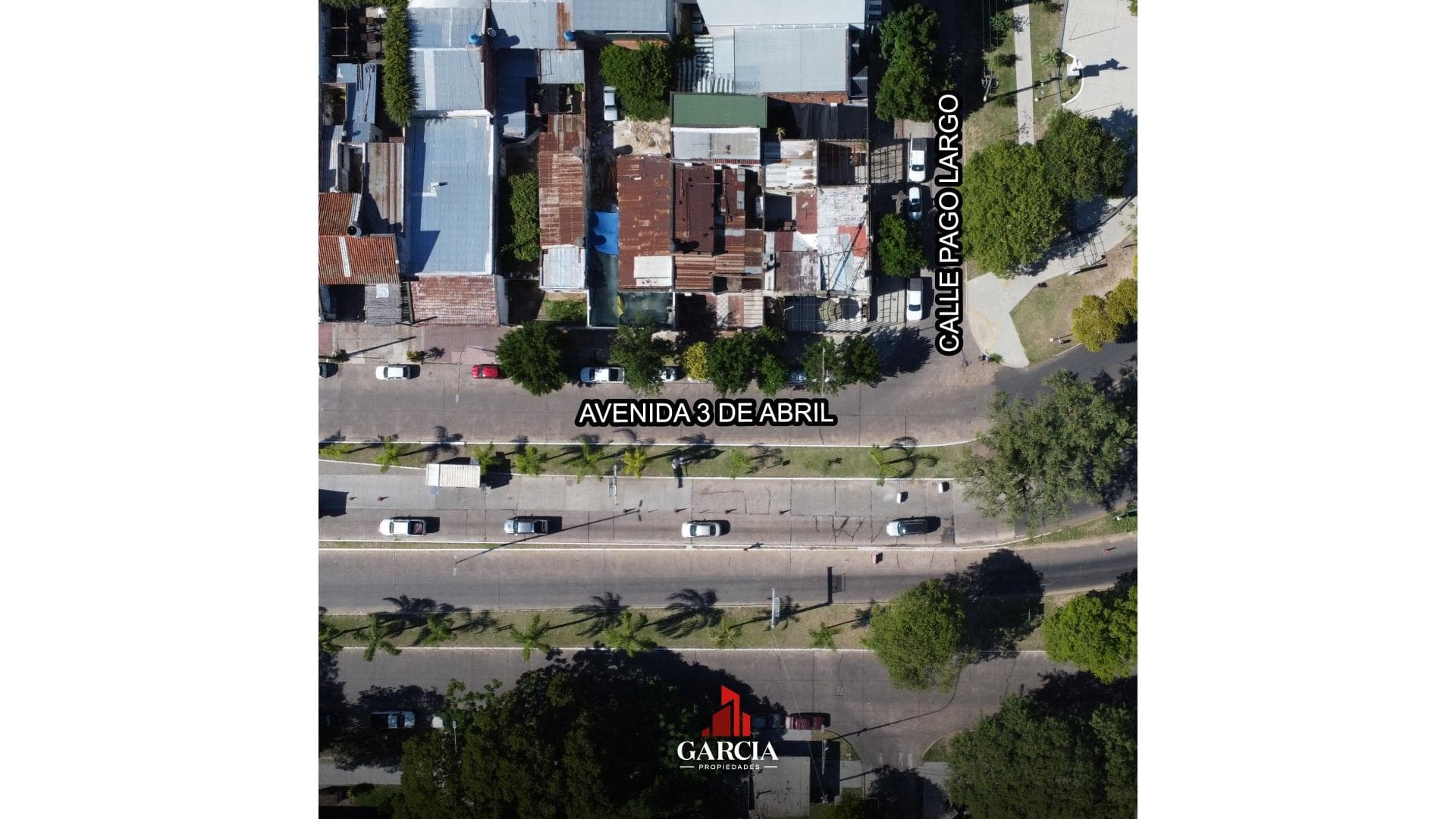 ALQUILA ESPACIO AÉREO EN IMPORTANTE ESQUINA DE LA CIUDAD - foto 2