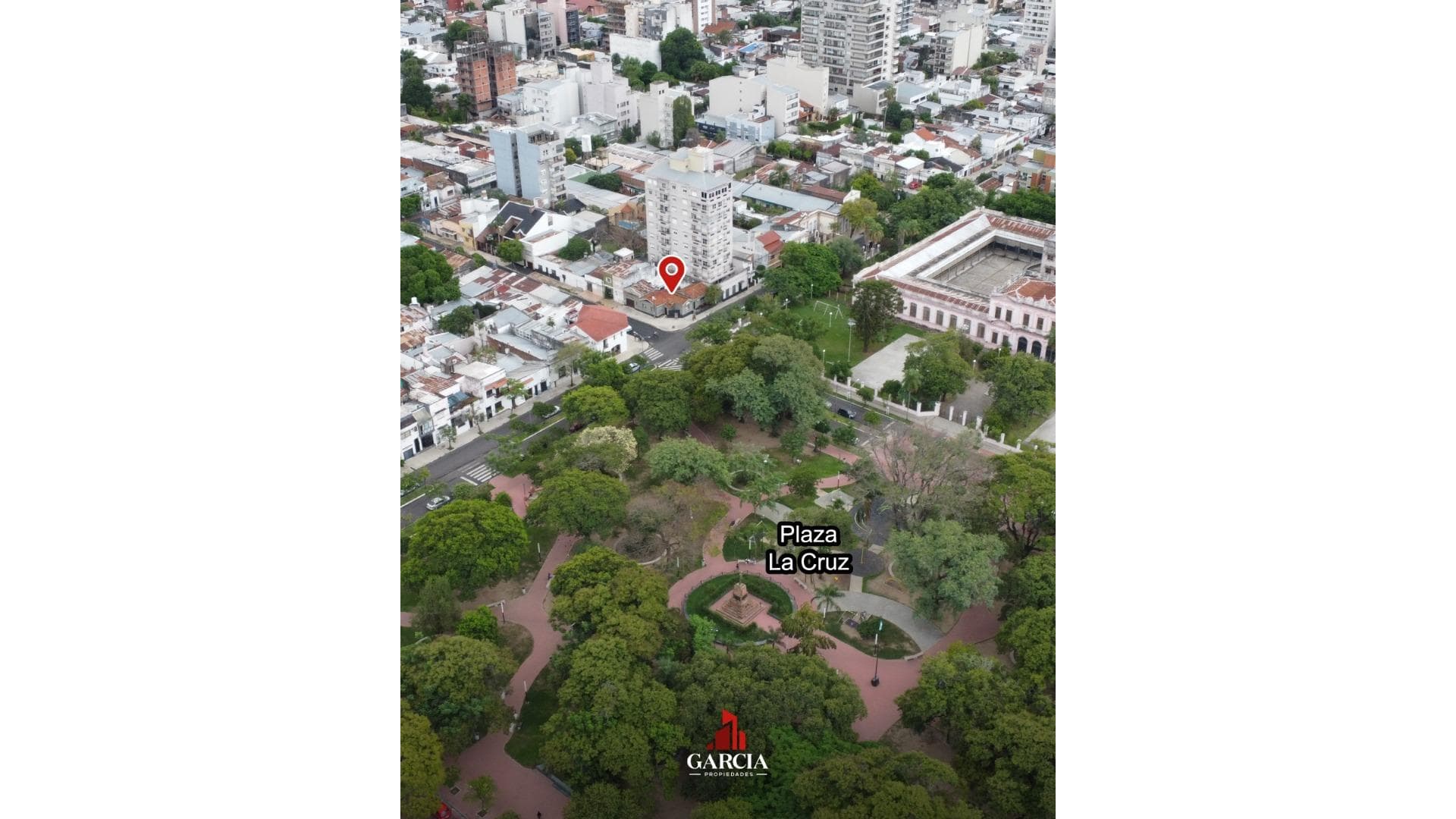 VENDE CASA 2 DORMITORIOS EN BARRIO LA CRUZ - principal
