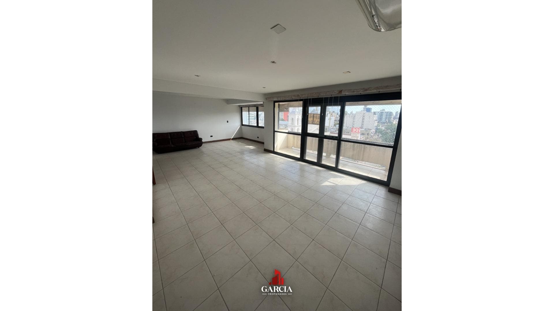 VENDE DEPARTAMENTO PISO COMPLETO - foto 3