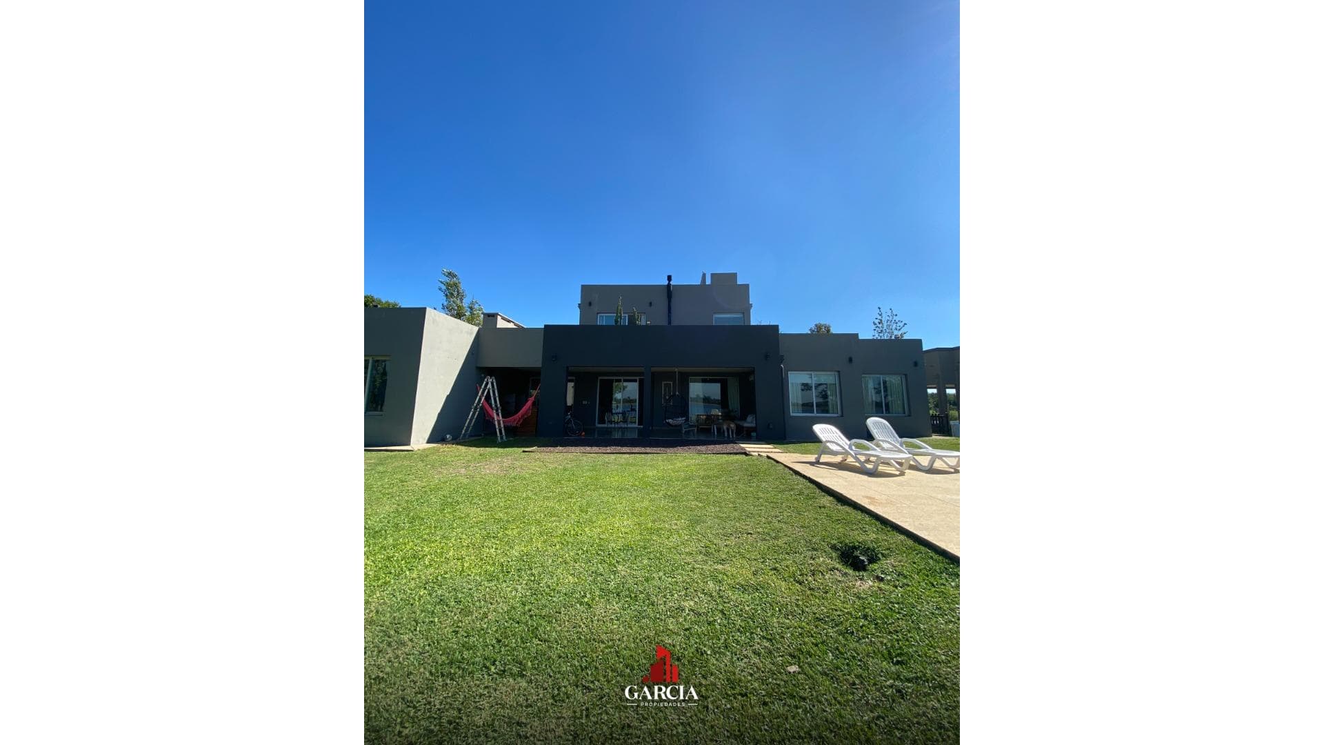 VENDE CHALET EN BARRIO PRIVADO - foto 3